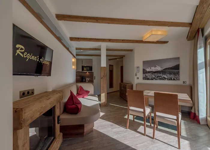 公寓 The By Regina